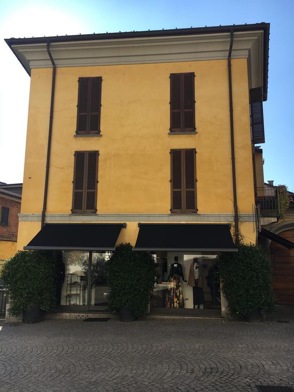 Antica Trattoria Dell'Uva Hotel Monza Bagian luar foto