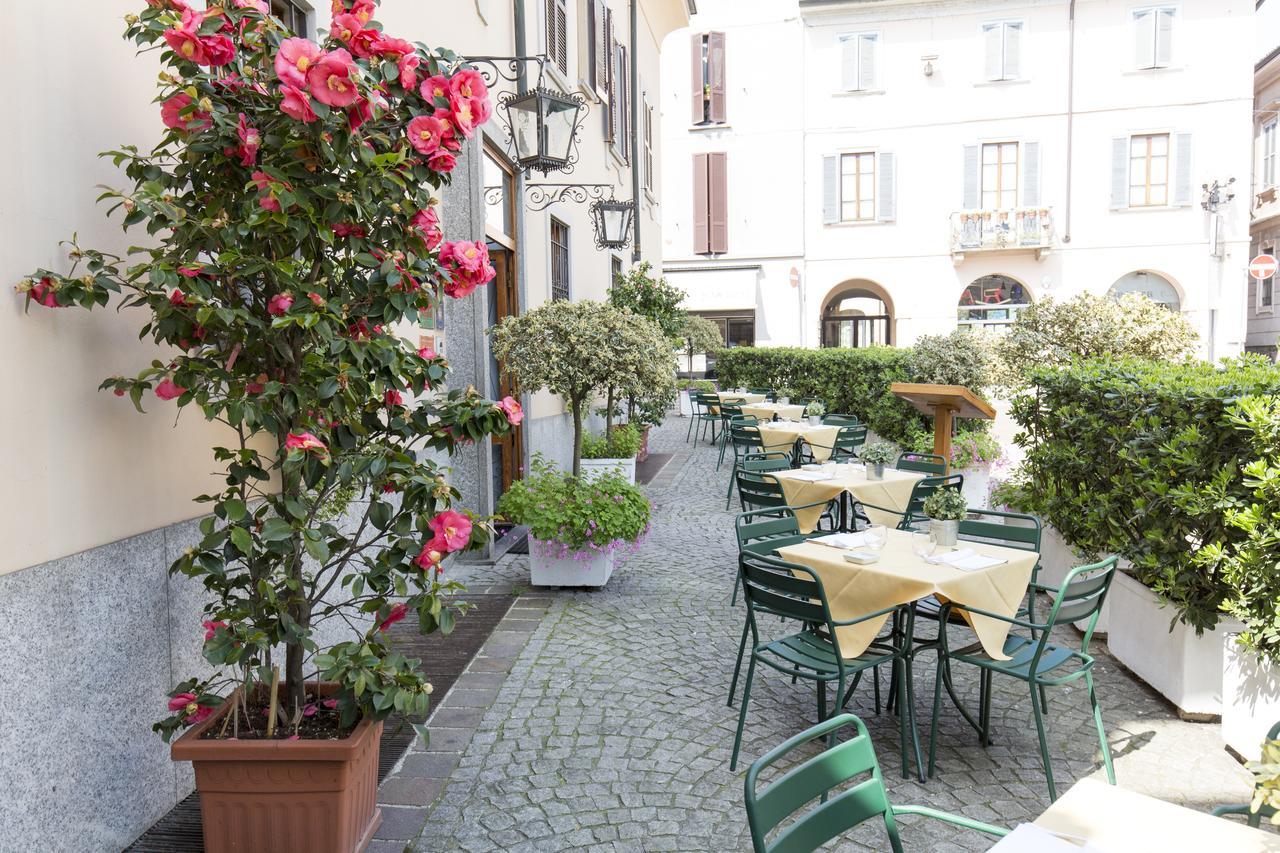 Antica Trattoria Dell'Uva Hotel Monza Bagian luar foto
